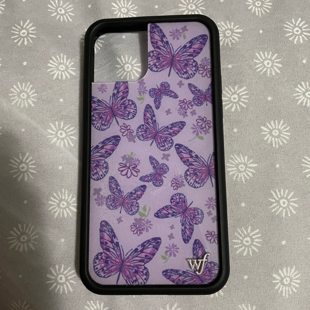 Wildflower lavender butterfly case Iphone 11 pro